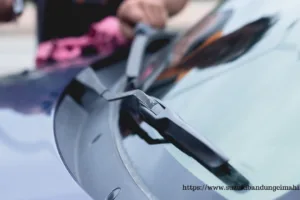 Mengganti Wiper Mobil Suzuki Ertiga